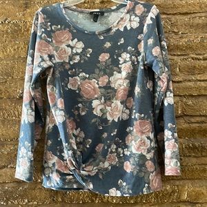 Floral twist front sweater